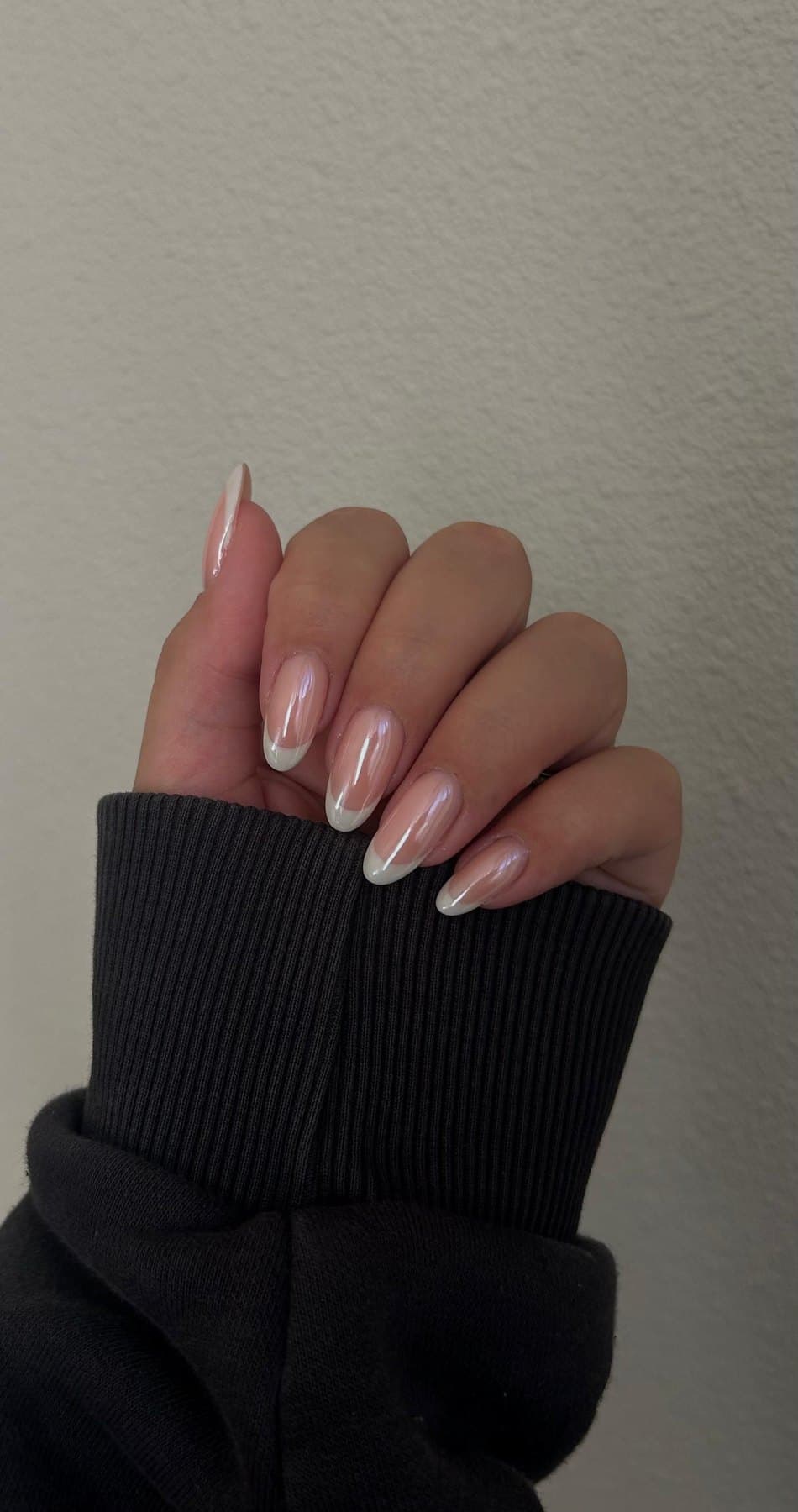 Zachtroze BIAB nagels met subtiele soft french